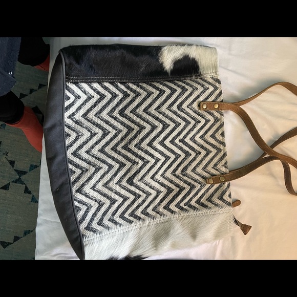 Myra cowhide canvas tote bag - Picture 3 of 3